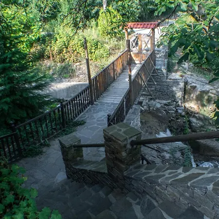Hotel комплекс водопада