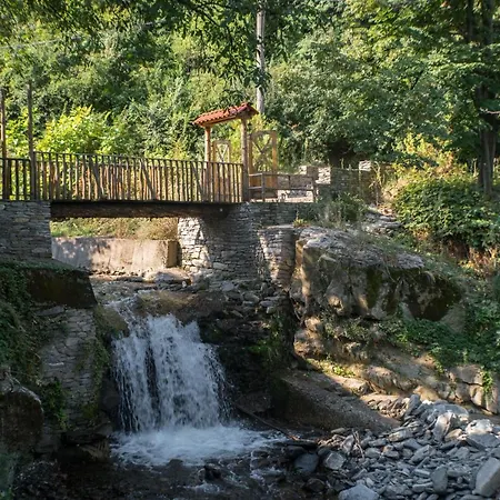 комплекс водопада Hotel