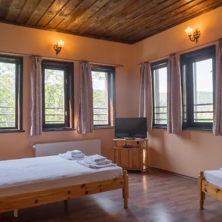 комплекс водопада Hotel Khrabrino