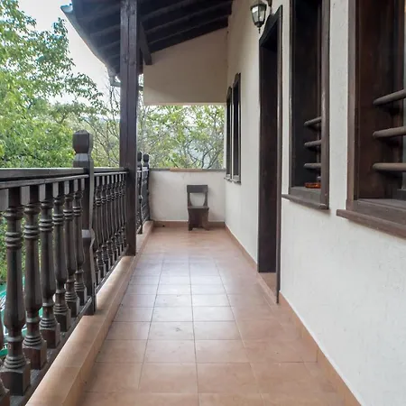 комплекс водопада Hotel