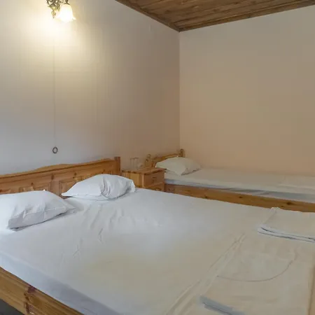 Hotel комплекс водопада 2*