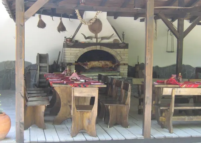 комплекс водопада Hotel Khrabrino